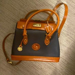 Dooney and Bourke Doctor Satchel!!